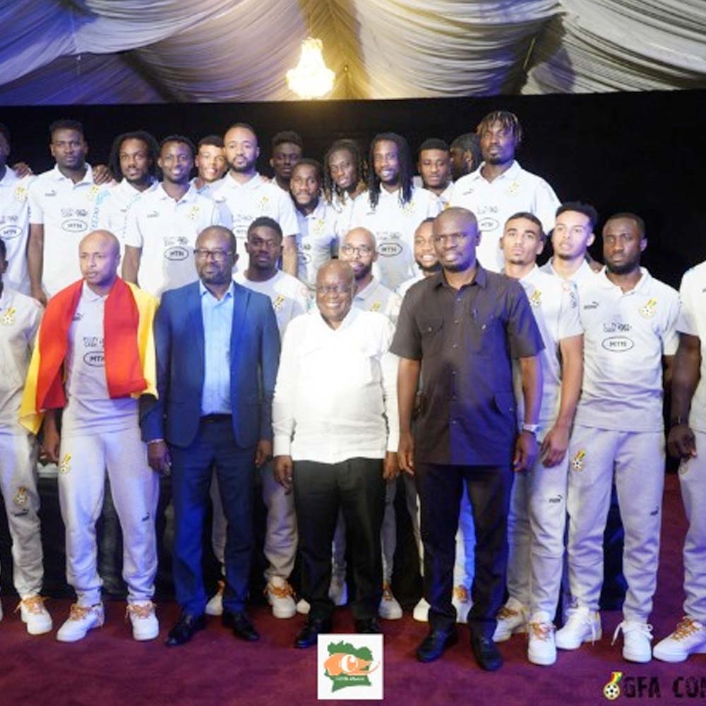 Akufo-Addo hosts Black Stars dinner